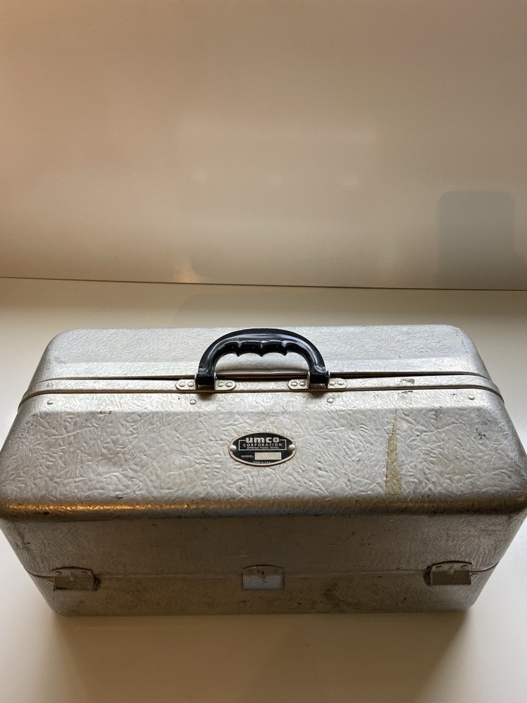 Vintage UMCO 1000 Aluminum Tackle Box Full With Model 10 Small Box