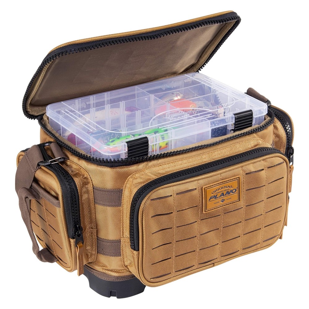 Plano Guide Series – Tackle Bag Durable Fishing tackle bag with moulded base,…