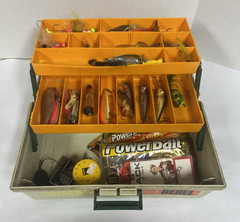 VINTAGE REBEL 520 2 TRAY TACKLE BOX FISHING LURE ORGANIZEER with misc tackle!!