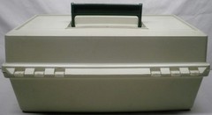 Vintage Rebel 520 Plastic Fishing Tackle Box 2 Trays