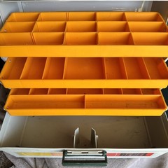 Rebel 600 Fishing Tackle Box Hard Plastic 3 Tray Vintage