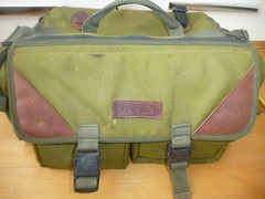 Vintage Orvis Fly fishing bag, Needs Cleaning, Fly Fishing Shoulder Strap Bag