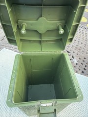 Vintage GREEN Fenwick Sport Seat 9050 Fishing Tackle Box Bait Cooler RARE Color