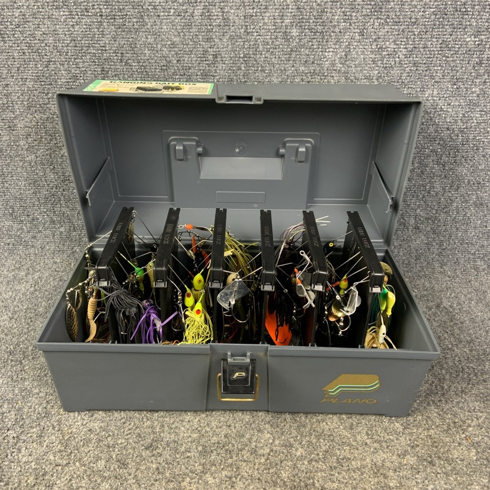 Plano 2301 Hanging Bait Box with 30 Vintage Spinnerbait Lures