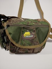 PLANO Soft Sided Box Shoulder/Waist Fishing Bag Camouflage Hunting camo Nice!