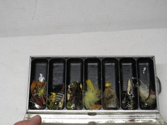Vintage UMCO Corp. Model 10 – 2-Sided Aluminum Terminal Tackle Box & Tackle