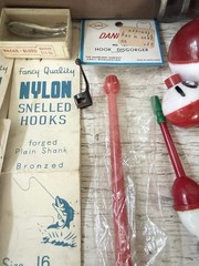 Vtg 1950s J.C. Higgins Metal Tackle Box Full Lot Boxed Heddon Lures Hooks Estate