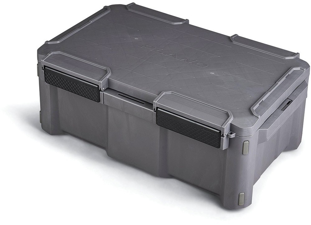 Plano P000437 GoNow Box – Large, Charcoal