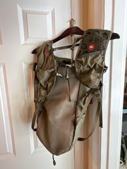 Simms Flyweight Pack Vest – Tan – S/M