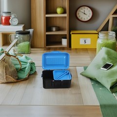 2 Pcs Bait Preservation Box Plastic Worm for Fishing Live Container