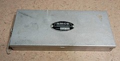 vintage UMCO Corporation P-60 aluminum TACKLE BOX clamshell lid 9″ x 4″ x 1″